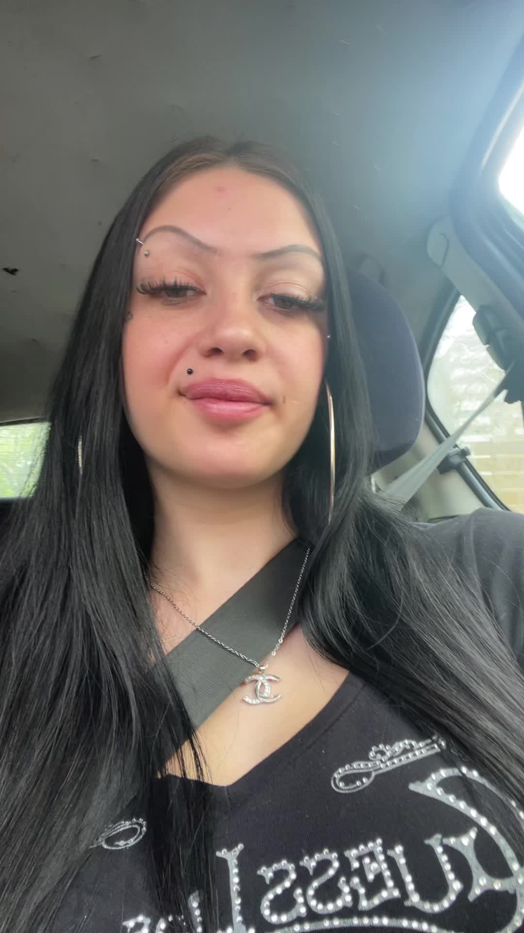@PrettyWhenuKryy