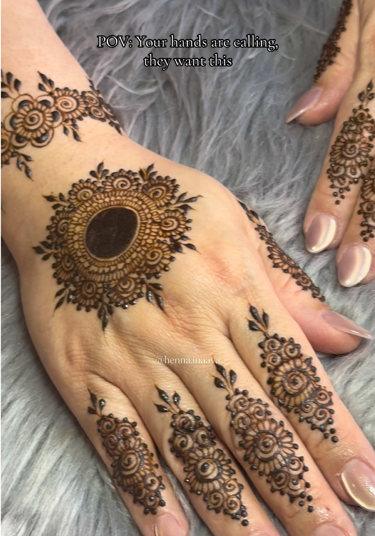 @Henna by Inaaya