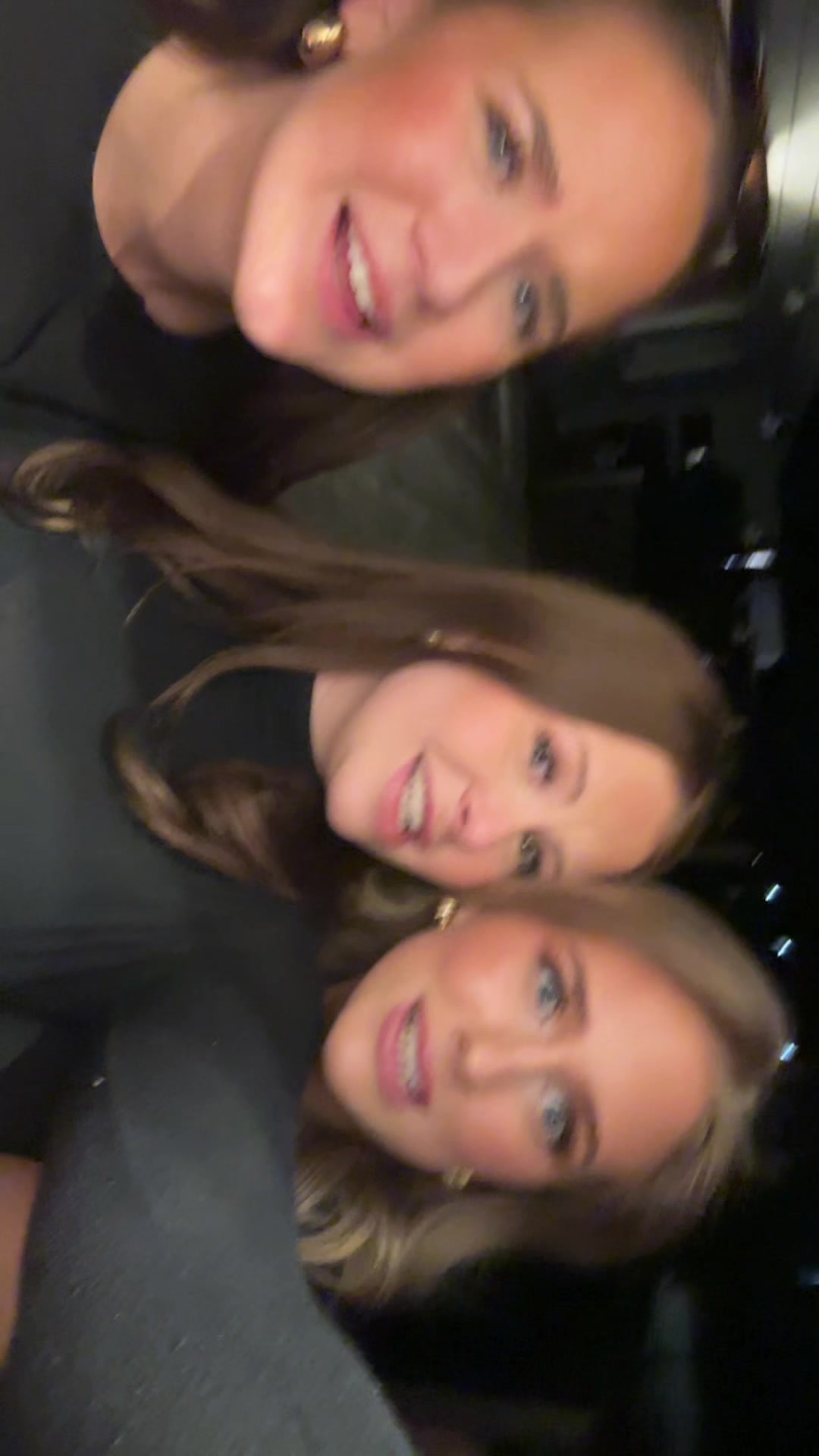 @TYRA