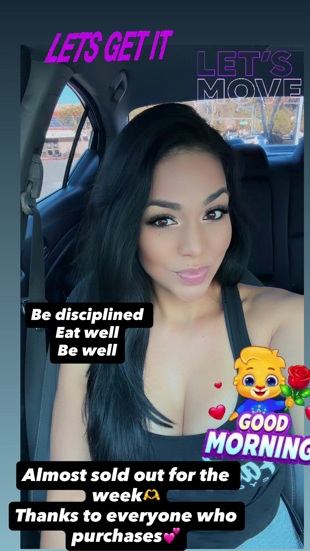 @Bella_B_