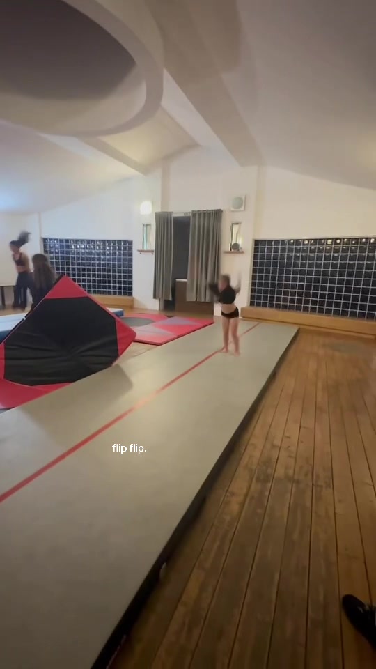 @Viktoria🤍