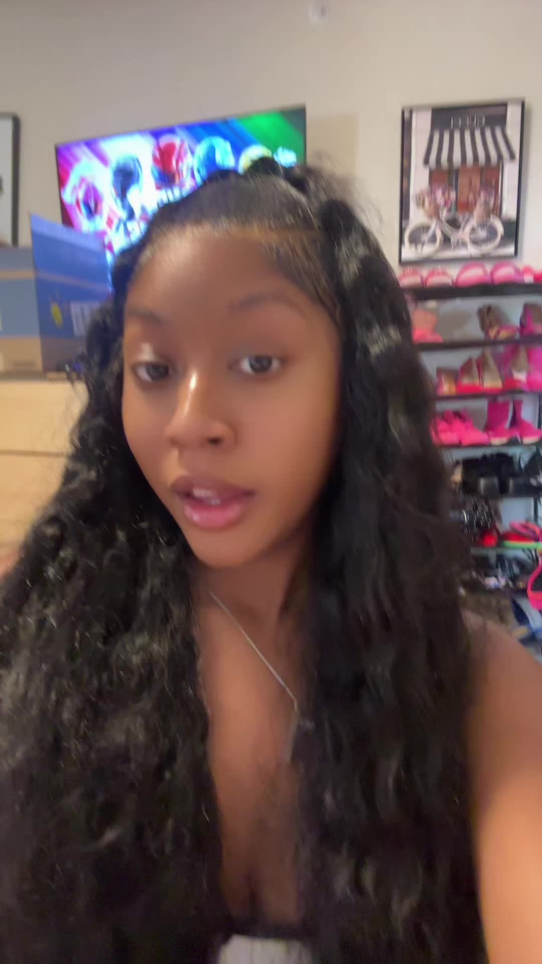 @Taniya Rae 💋