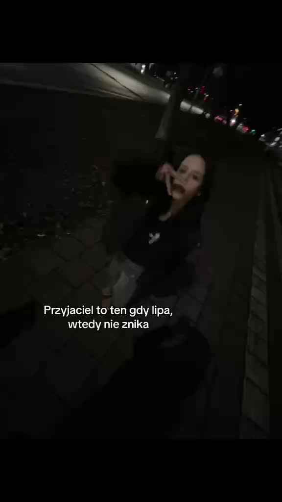 @🥀