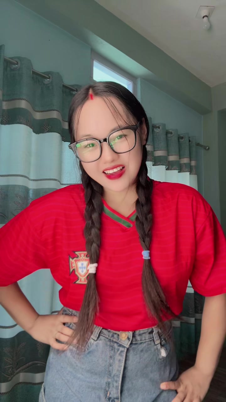 @Roshni limbu💎