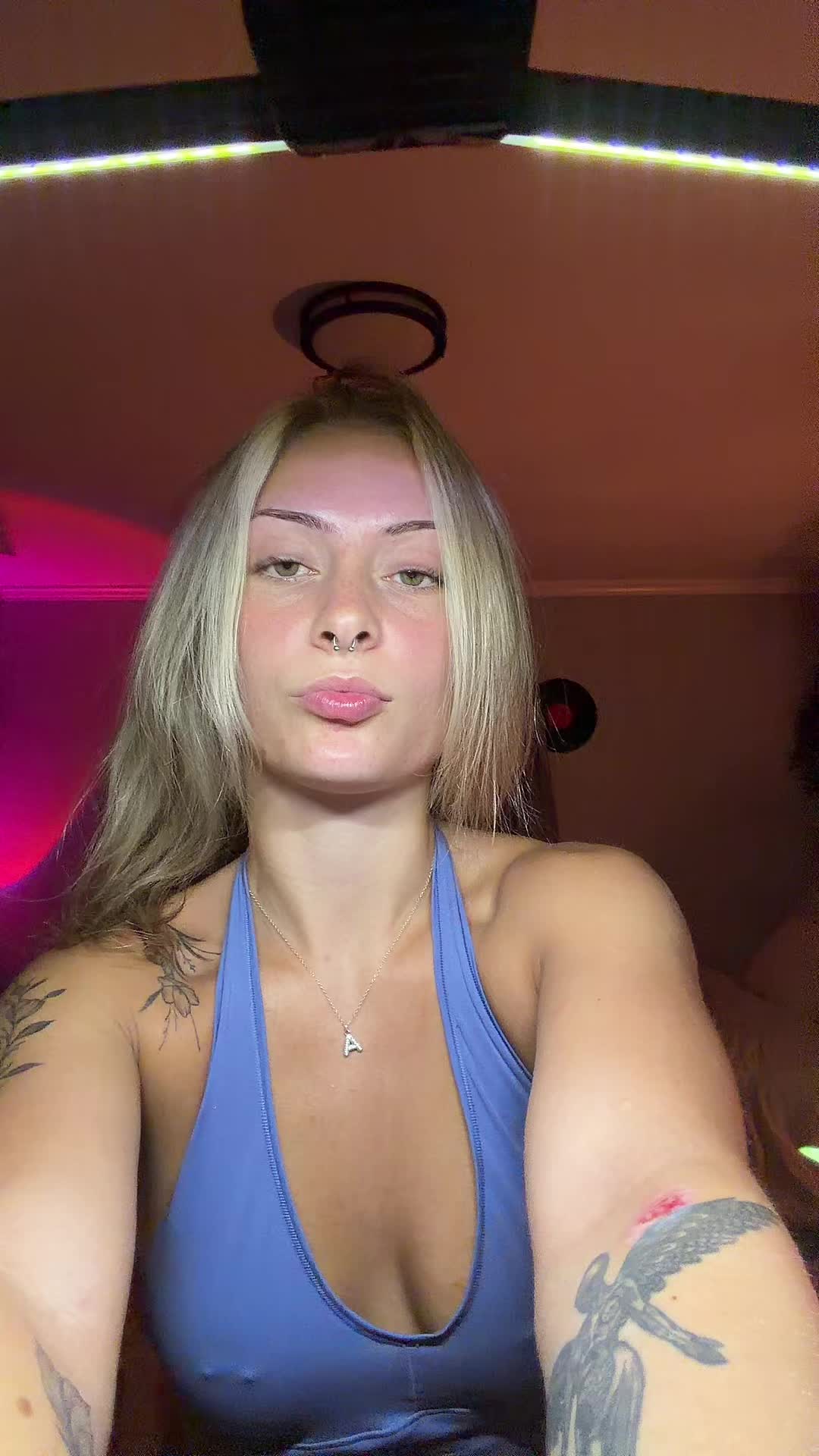 @ava