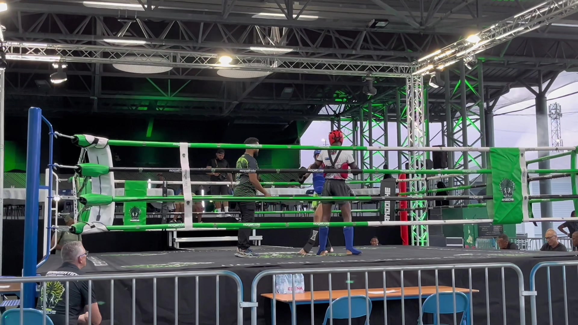 @axel_sbr🥊