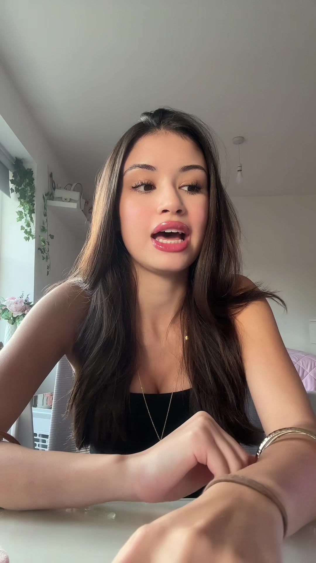 @yasmintibes