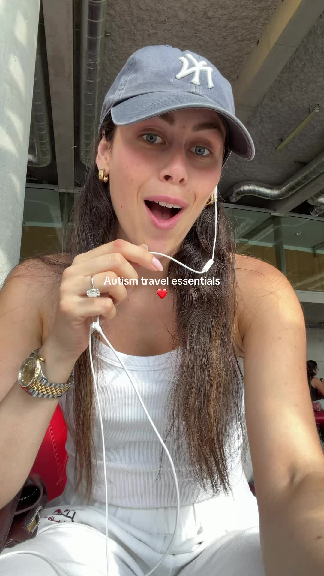 @Lara Sullivan