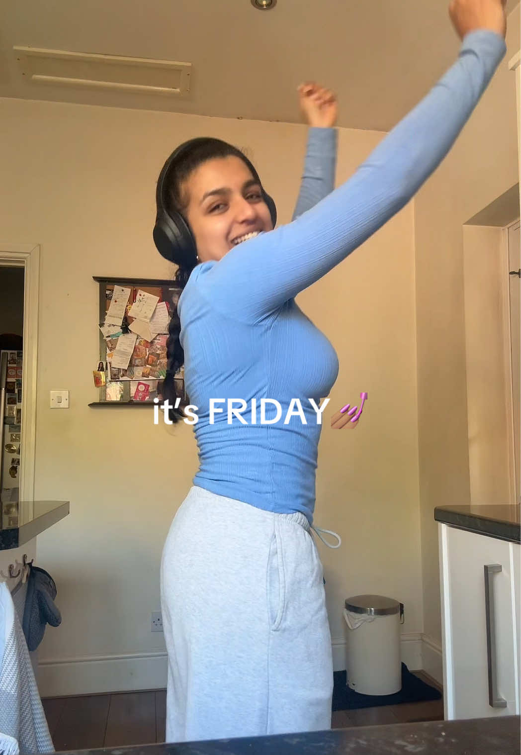 @Meghna | dating n chats🍿