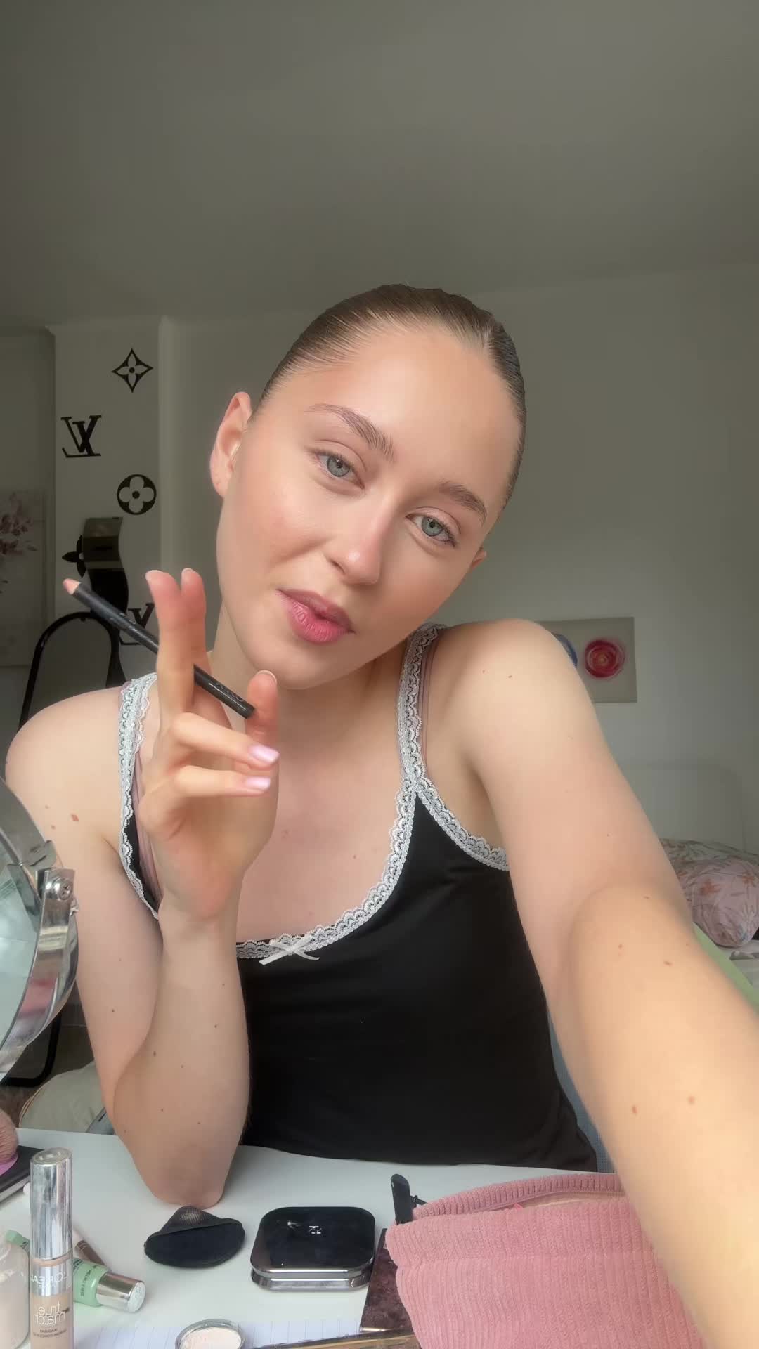 @karinipavec
