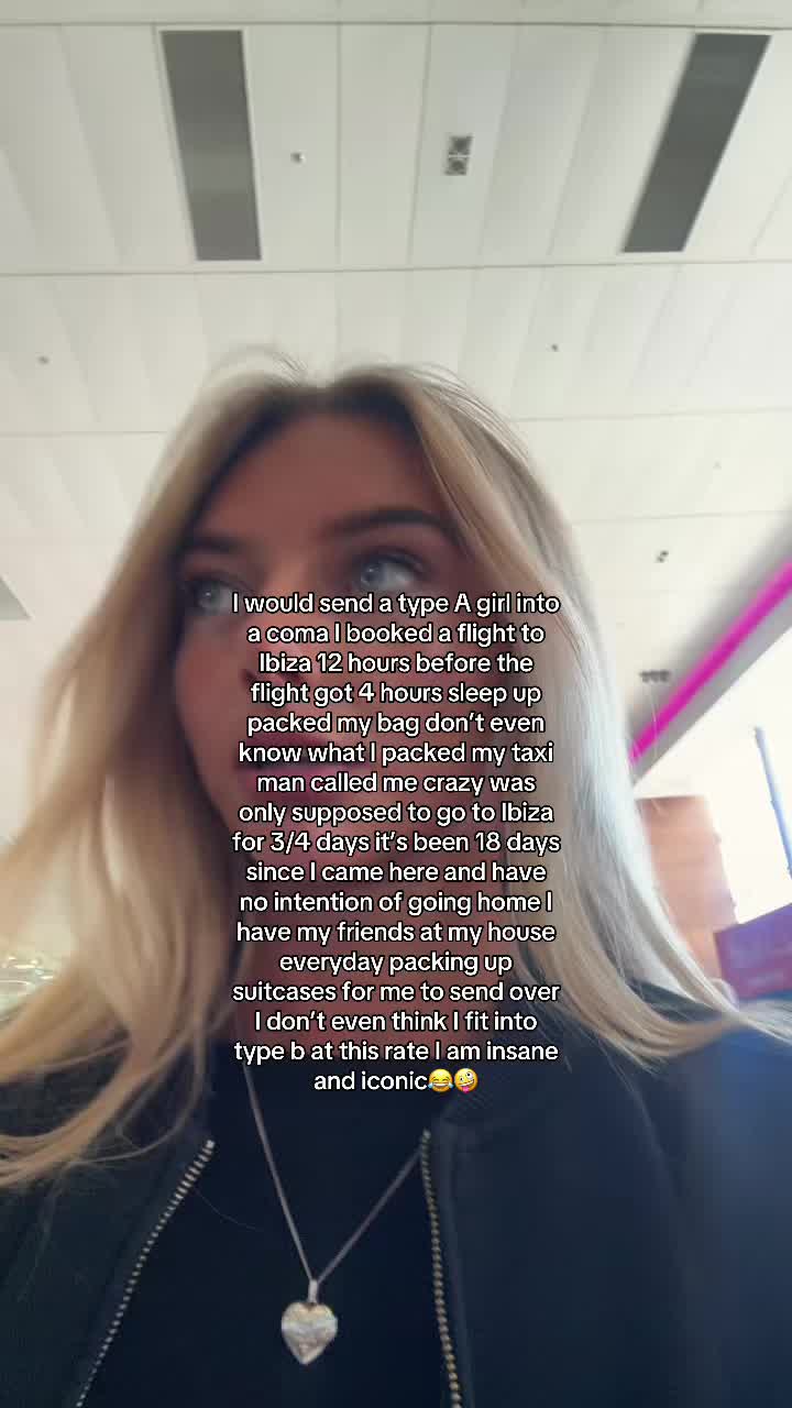 @chloehollyboyle