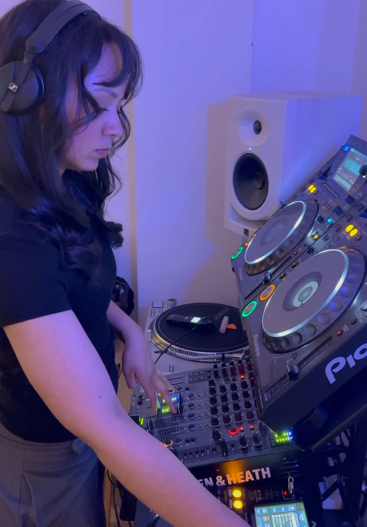@melixxadj