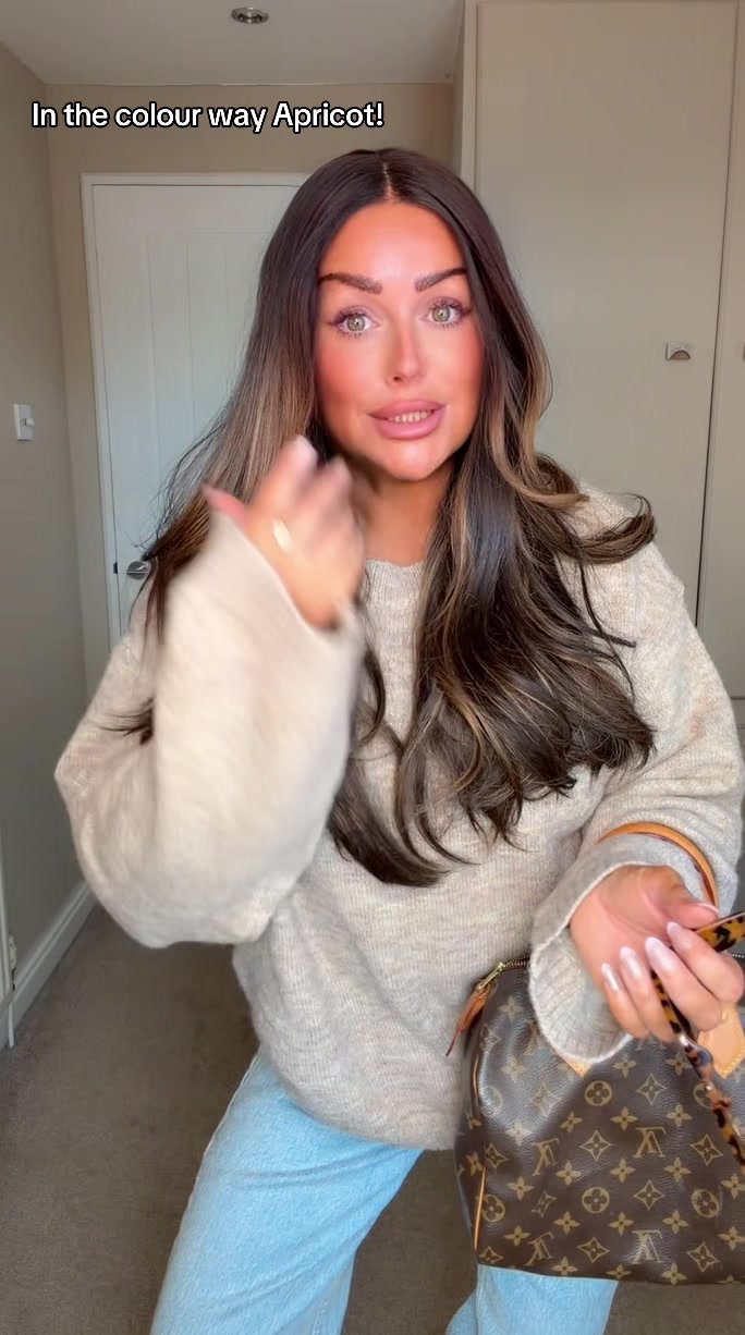 @Laura