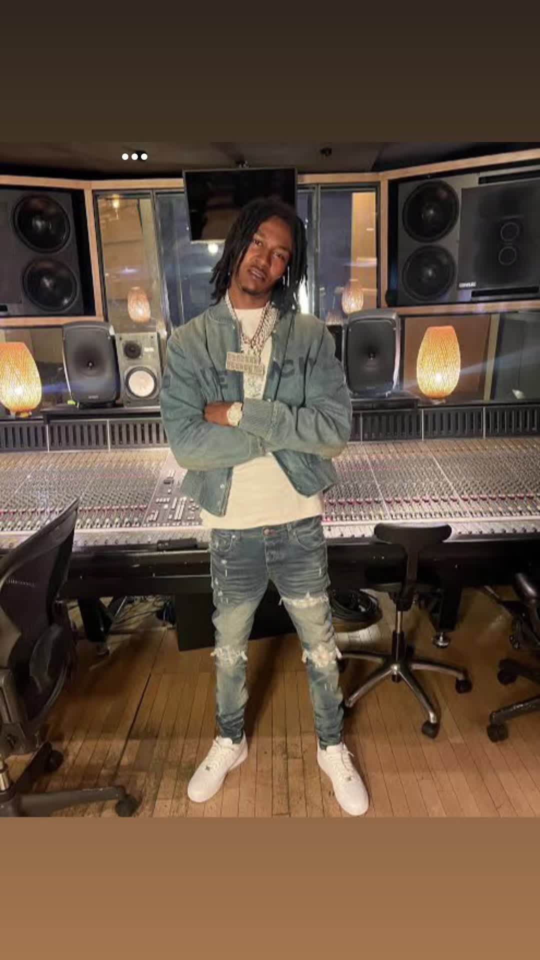 @🎶