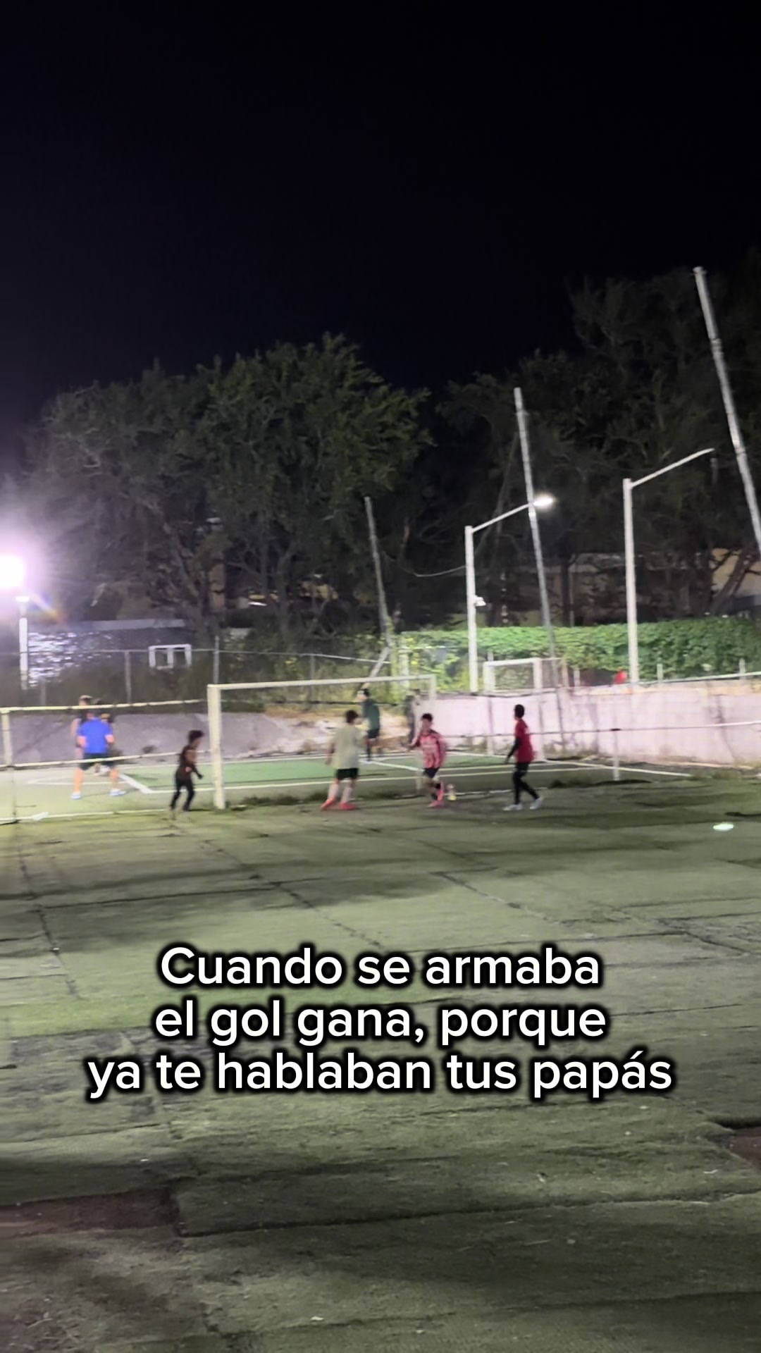 @Los Macías