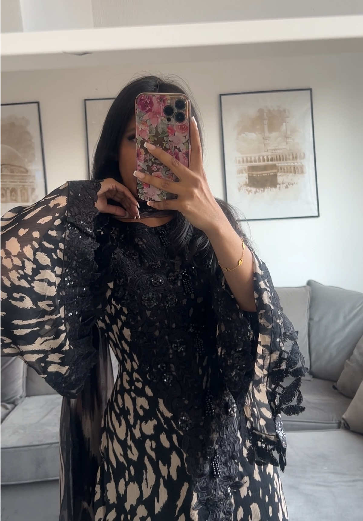 @PretByAziza