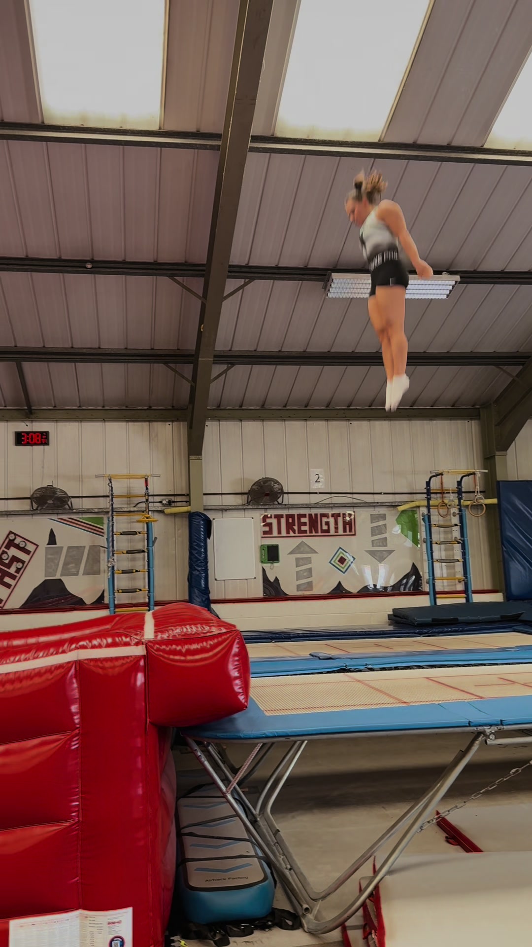 @Cerys|🏴trampoline