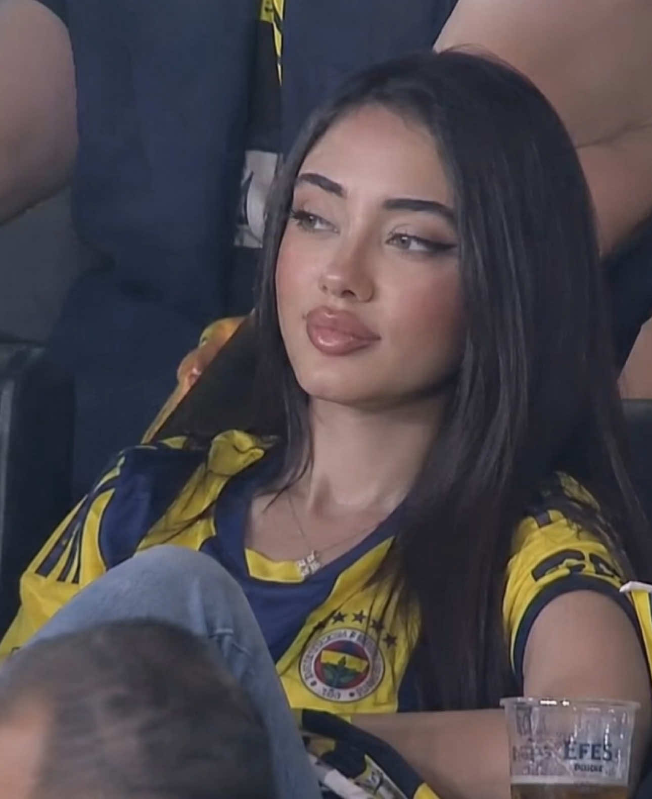 @Emine ✭
