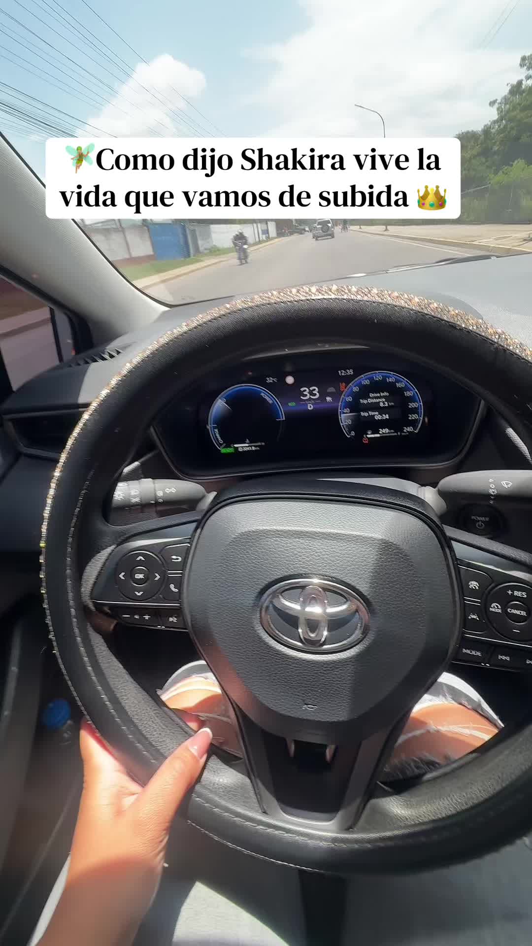 @YoselinTovar