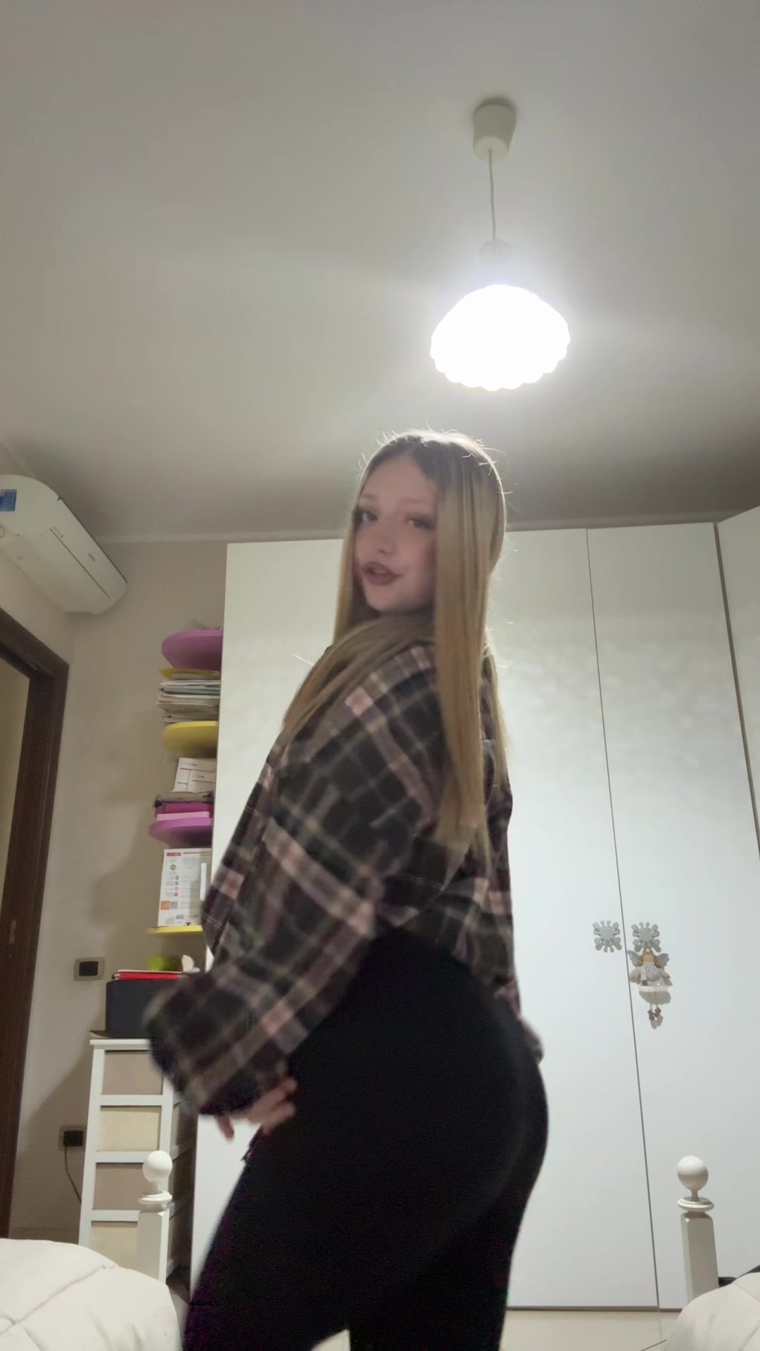 @_karol_m_17