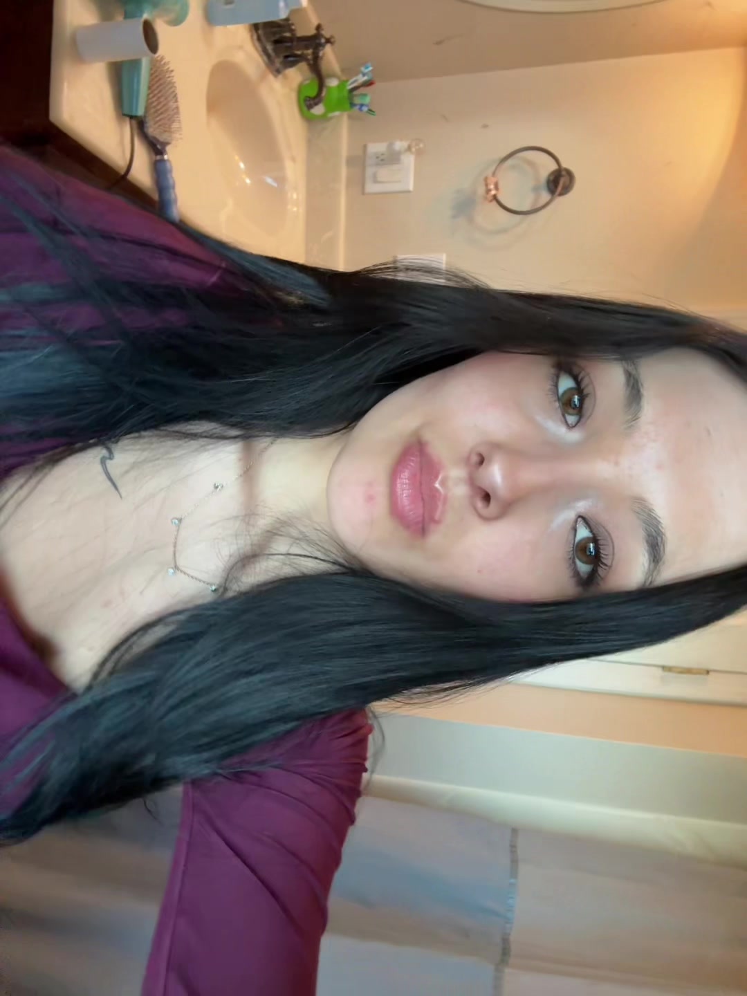 @kyraa𝜗𝜚 &bull;₊