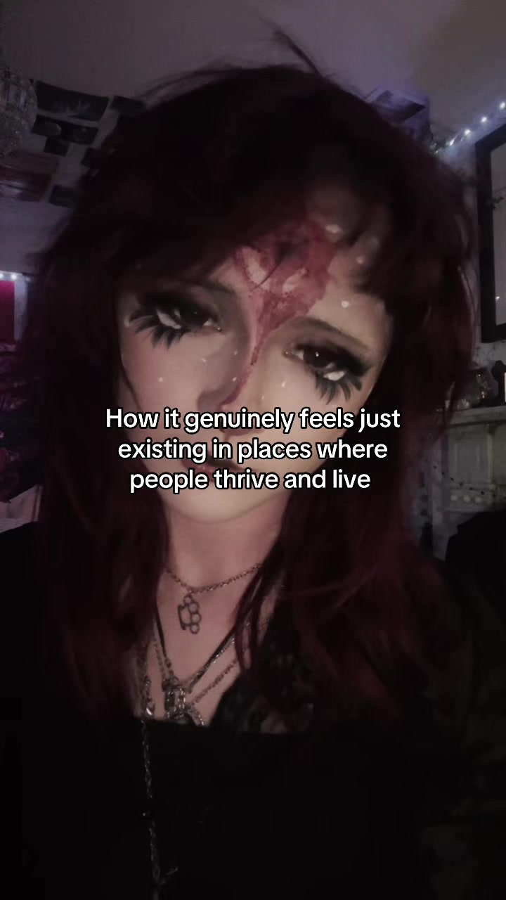 @ᛑᛗᛛ Soph 🦇