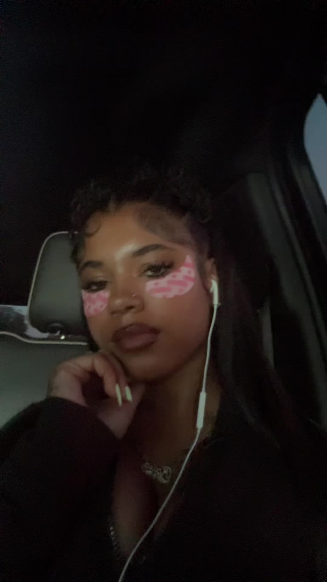 @latinaa<3