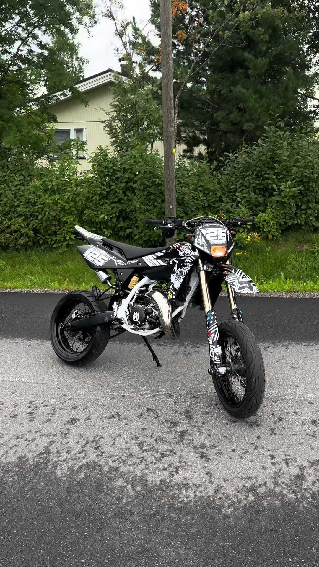 @Väne