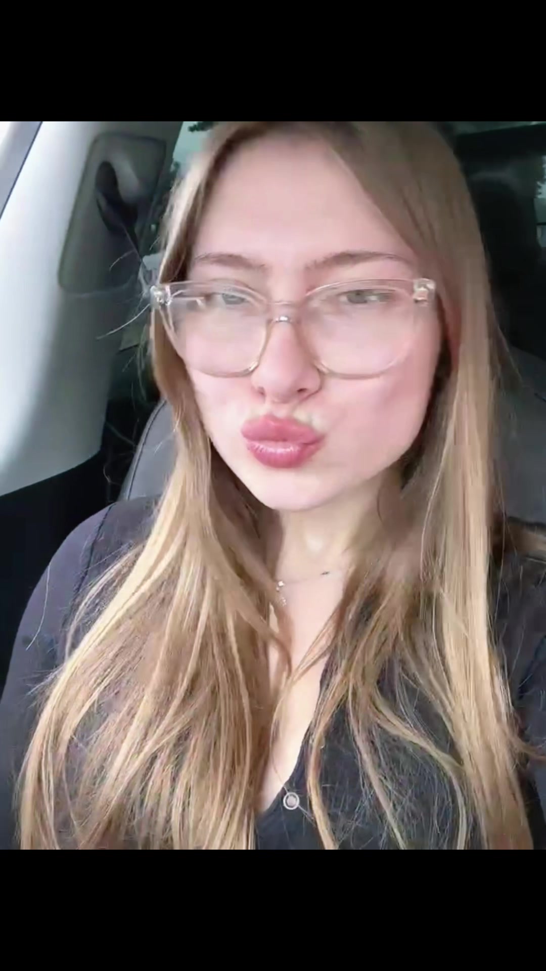 @ciavva
