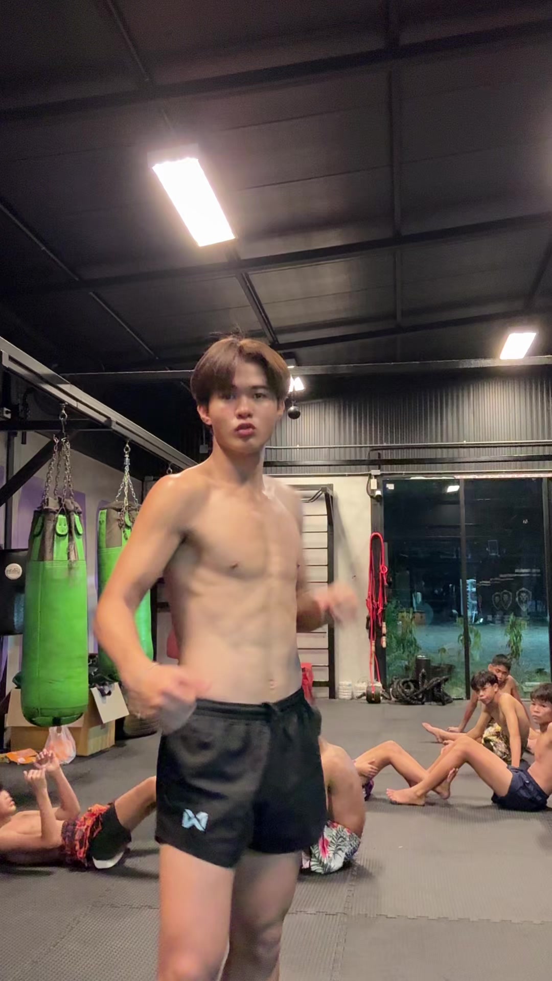 @เอเชียร์