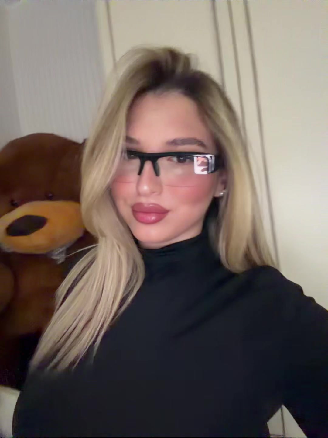 @𝑳 𝑼 𝑰 𝑺 𝑨