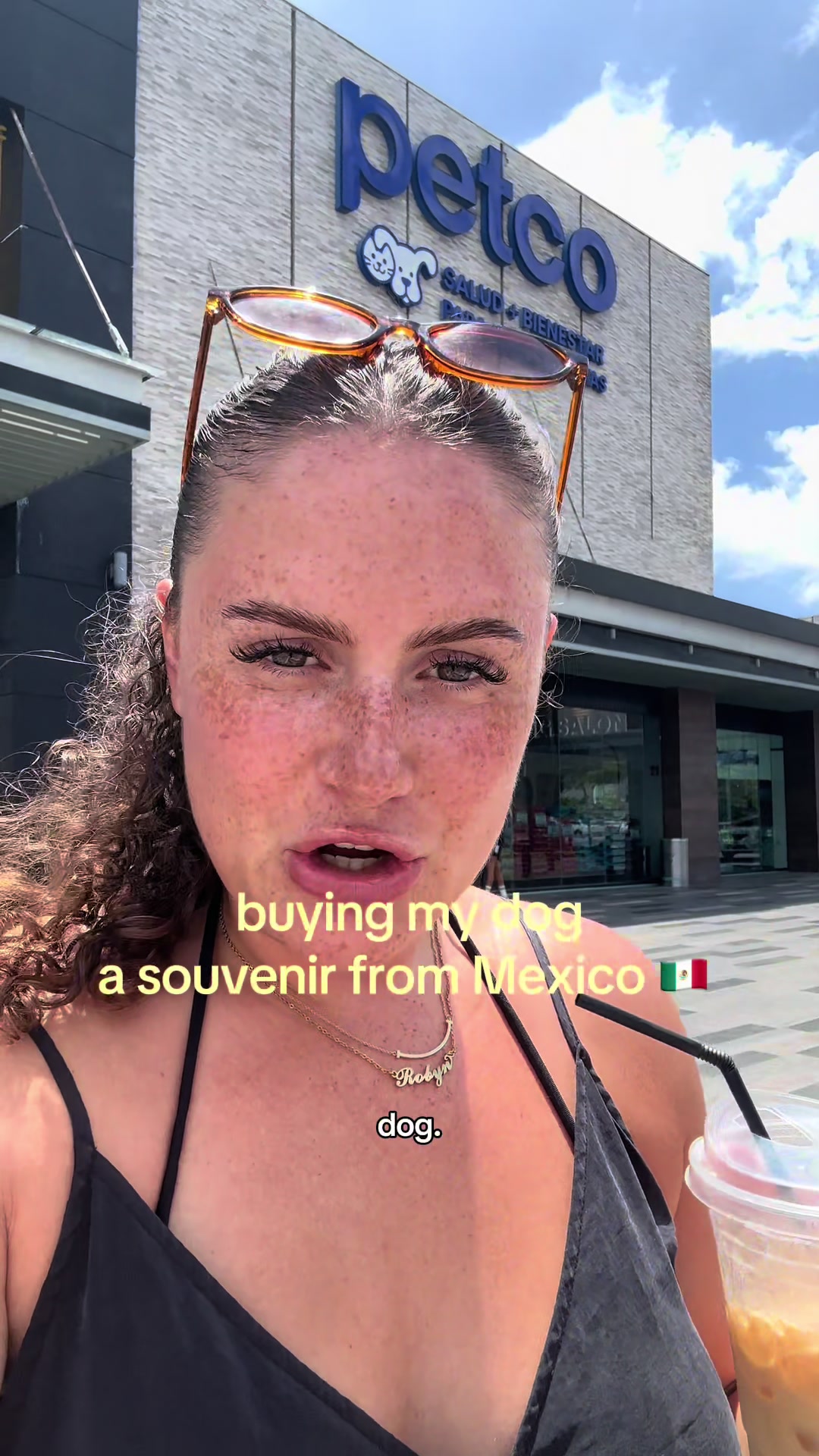 @Moo & Robyn 🐾 | UGC Creator