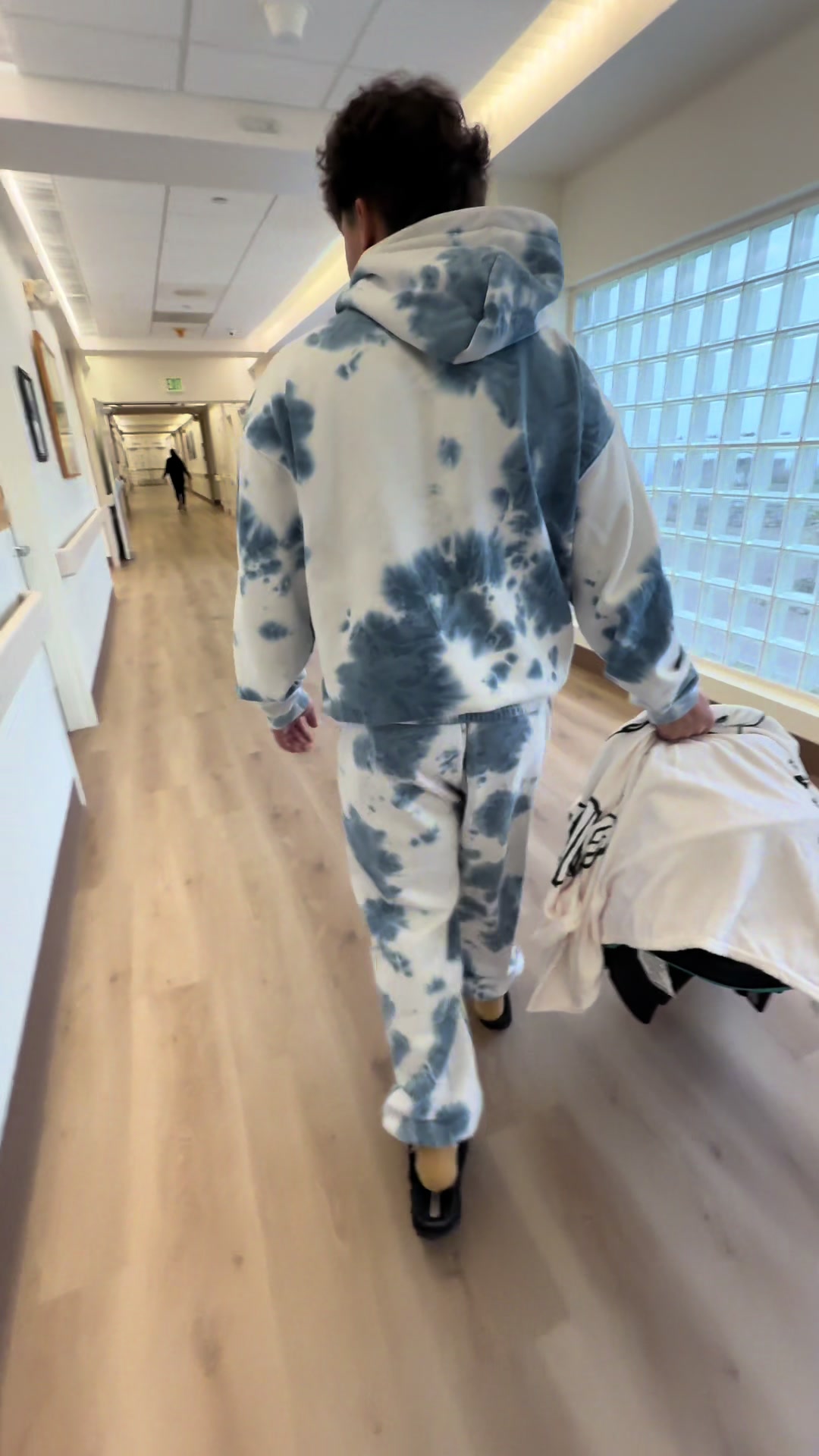 @laish🖤✨