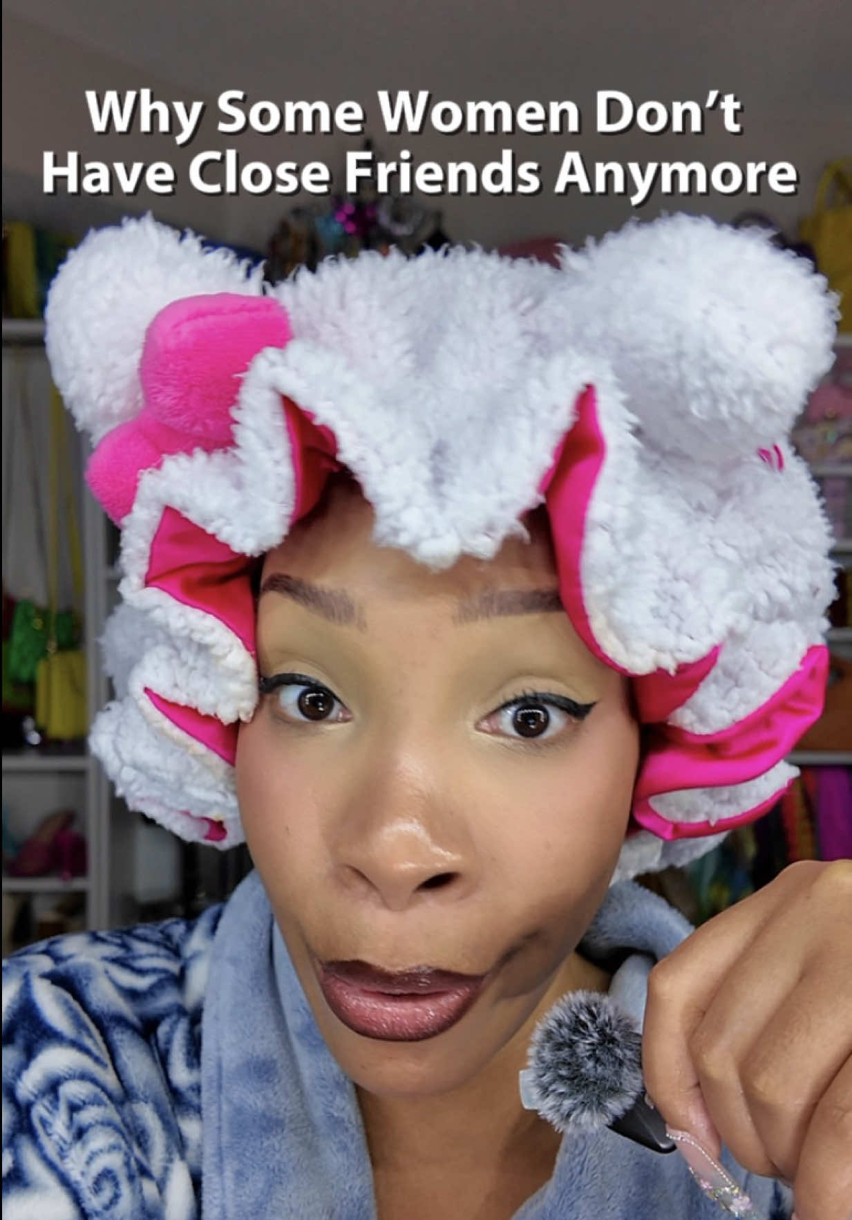 @Quin Bee | Creator & Speaker