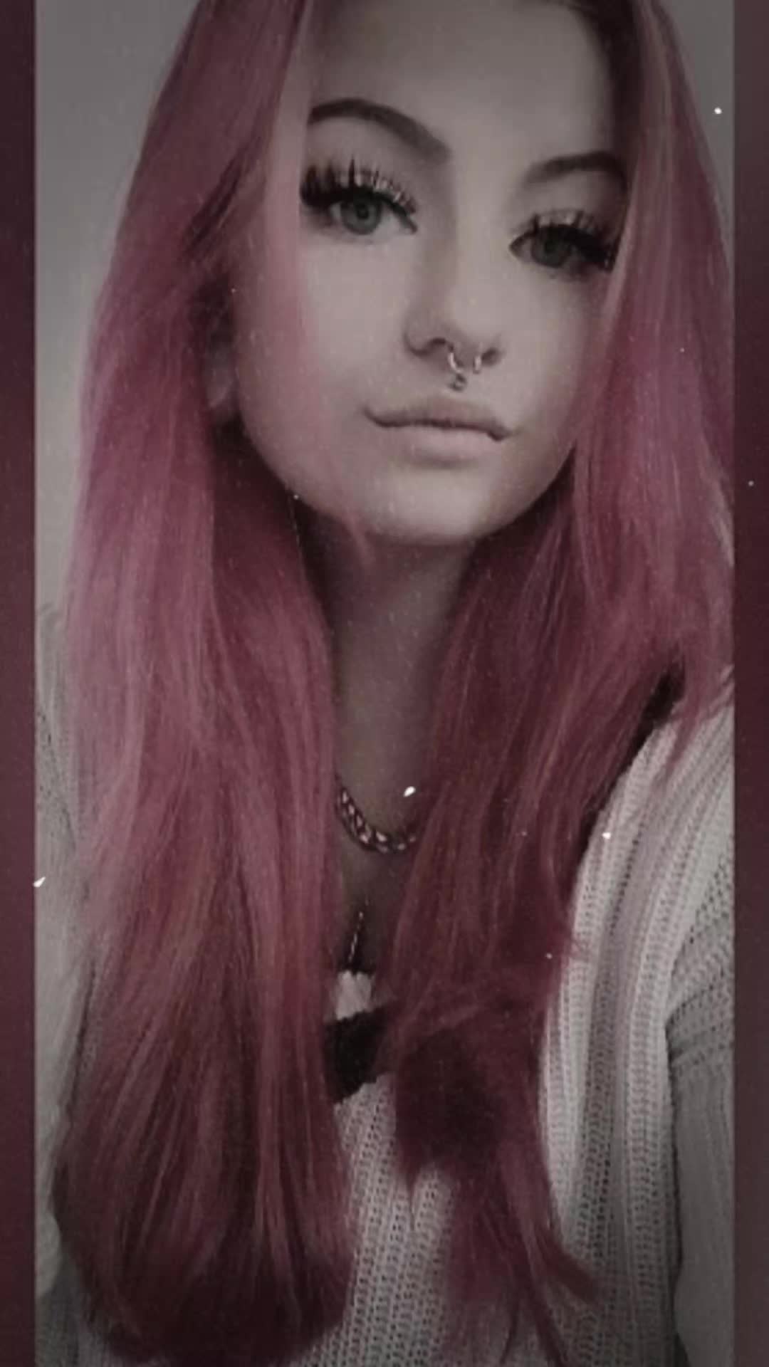 @Sarah❤️Red❤️Hair❤️22