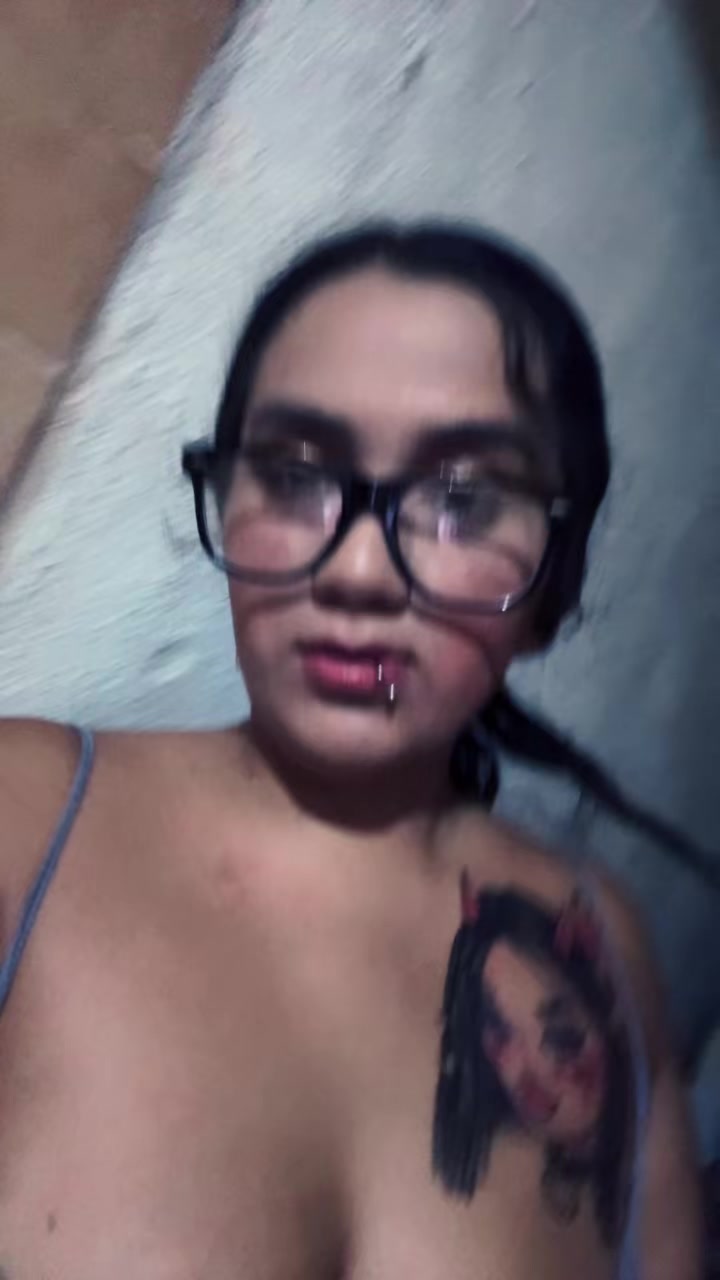 @Lizy Torres🌙🌸🫦🩷🍒