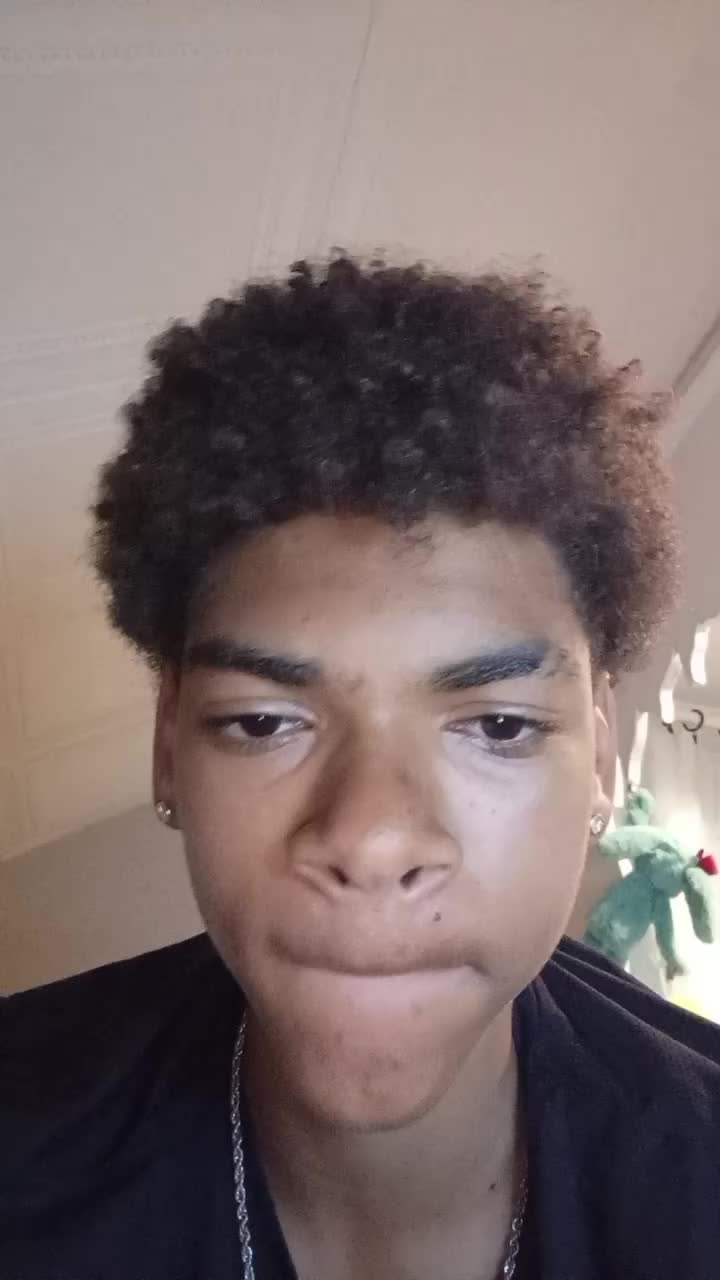 @Elgsz