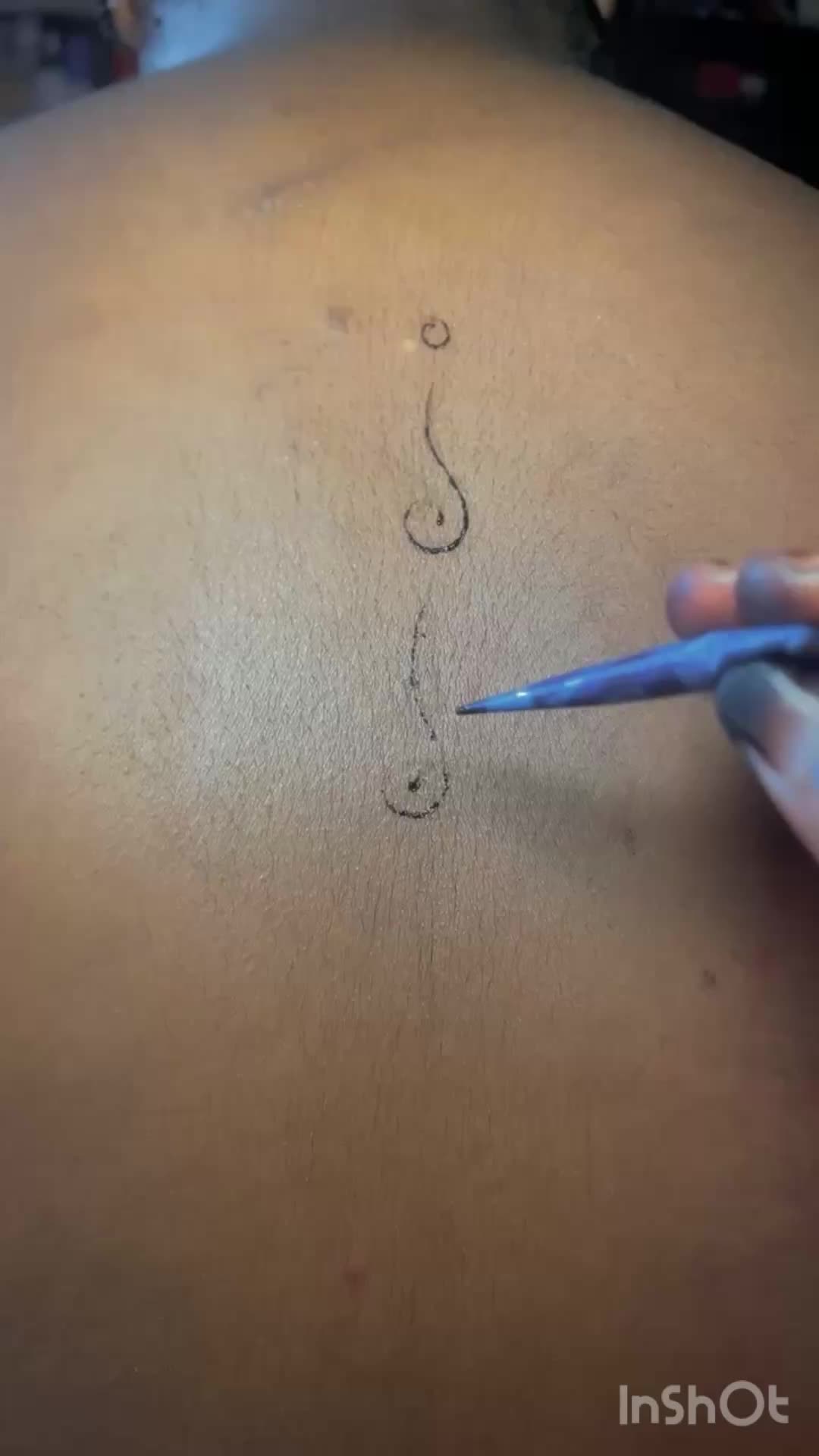 @Raheenahs.Henna