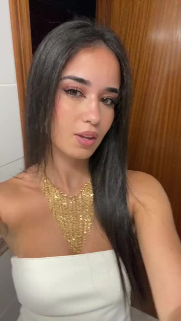 @elenaalvarezz_