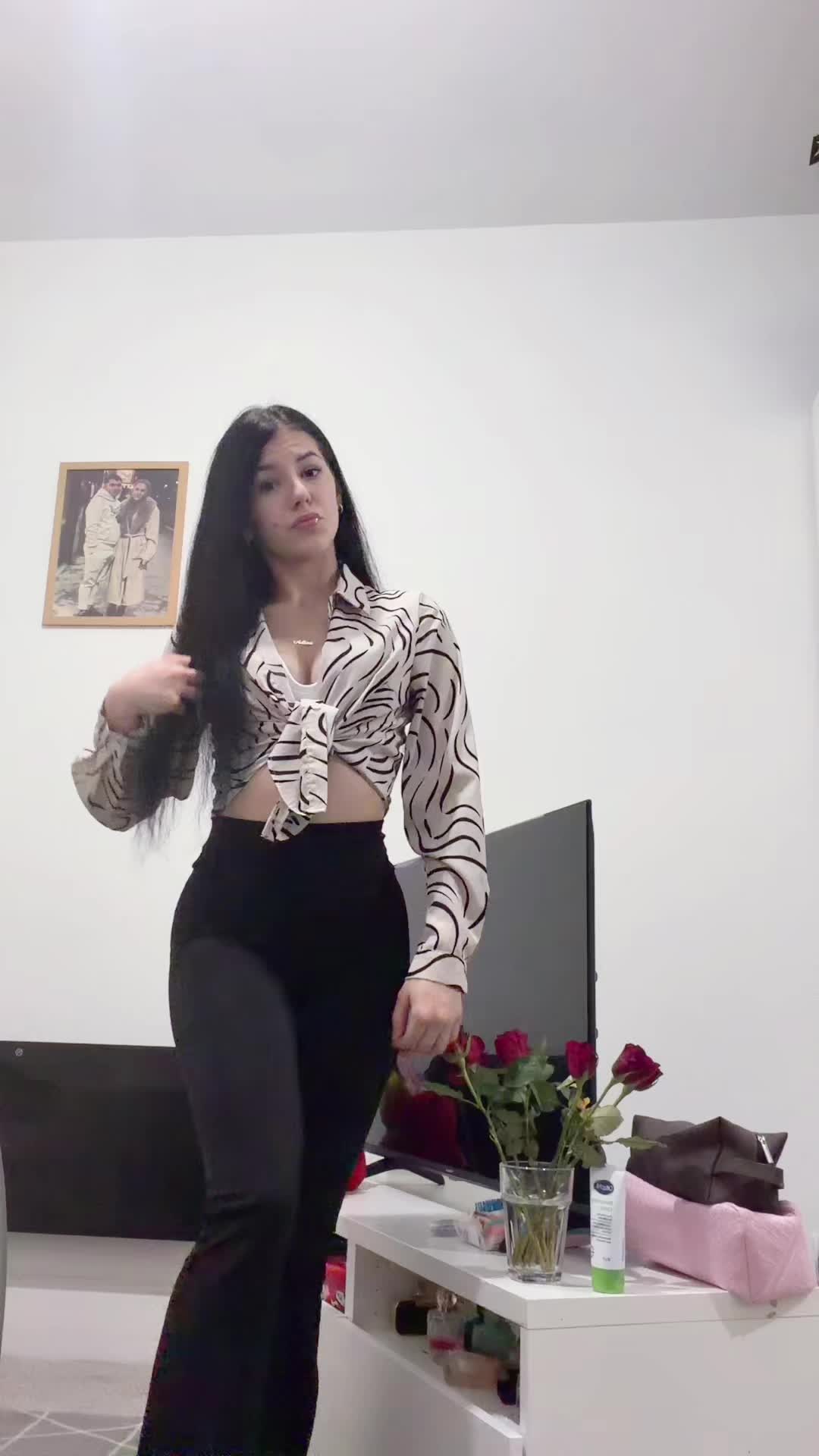 @Adina Ada27