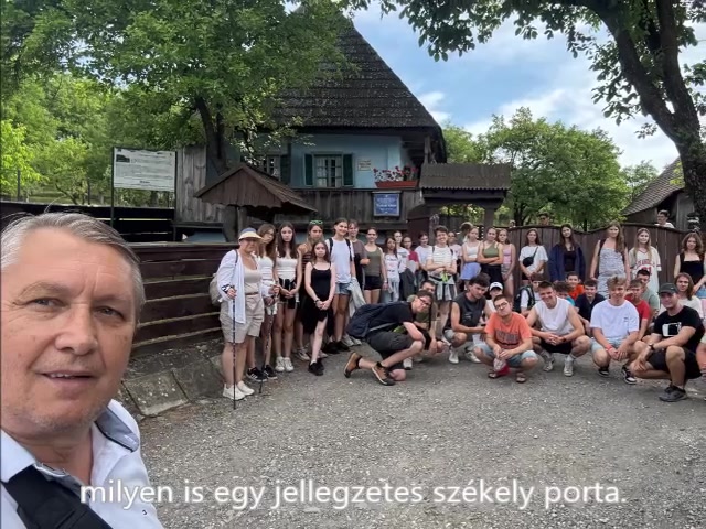 @K&aacute;rp&aacute;ti Zolt&aacute;n