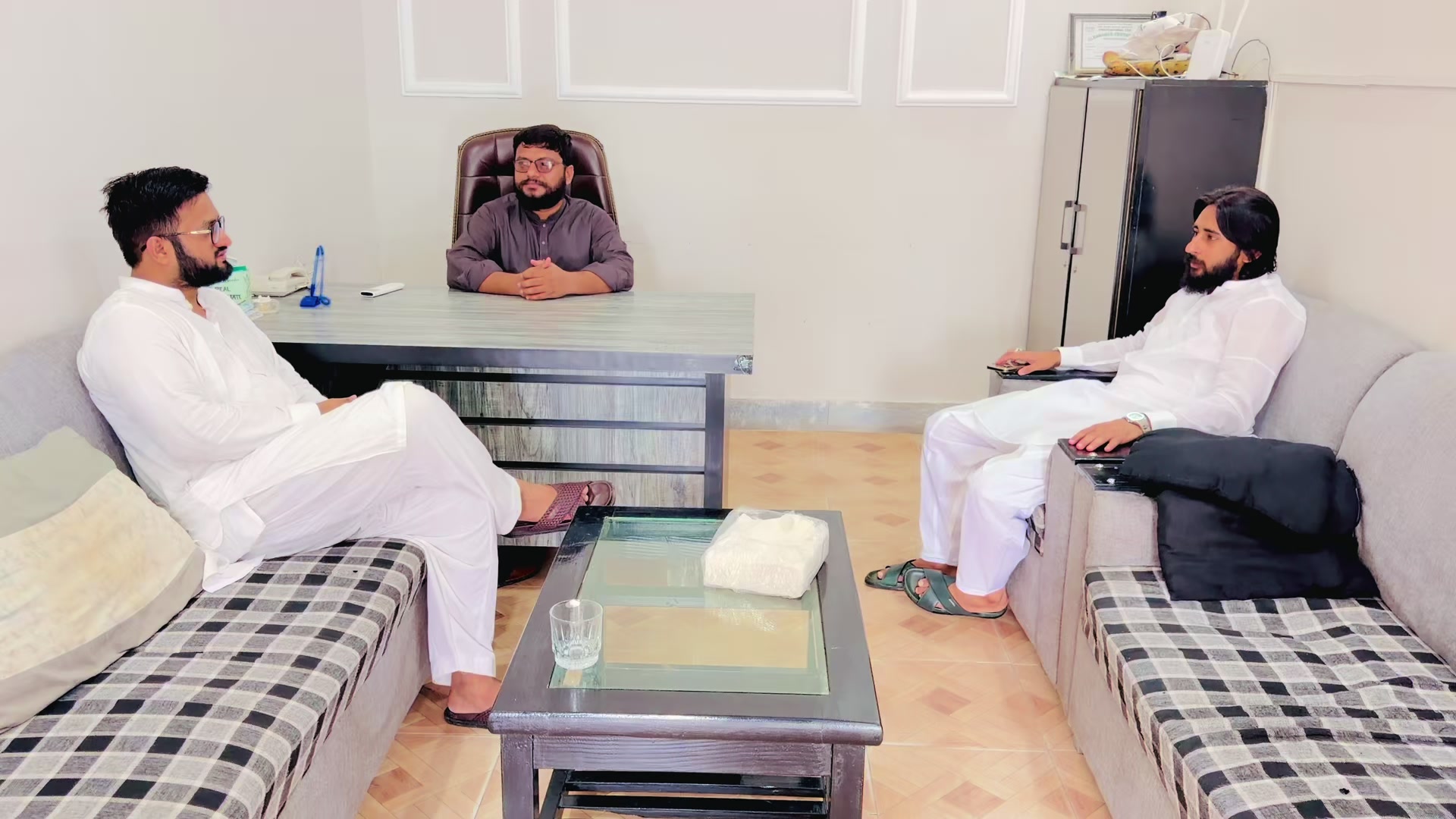 @Hafiz Irfan gujjar 3