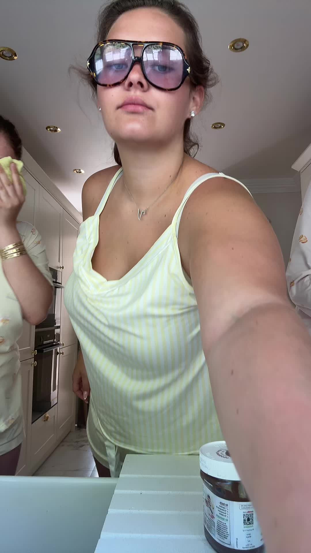 @_victorianew20