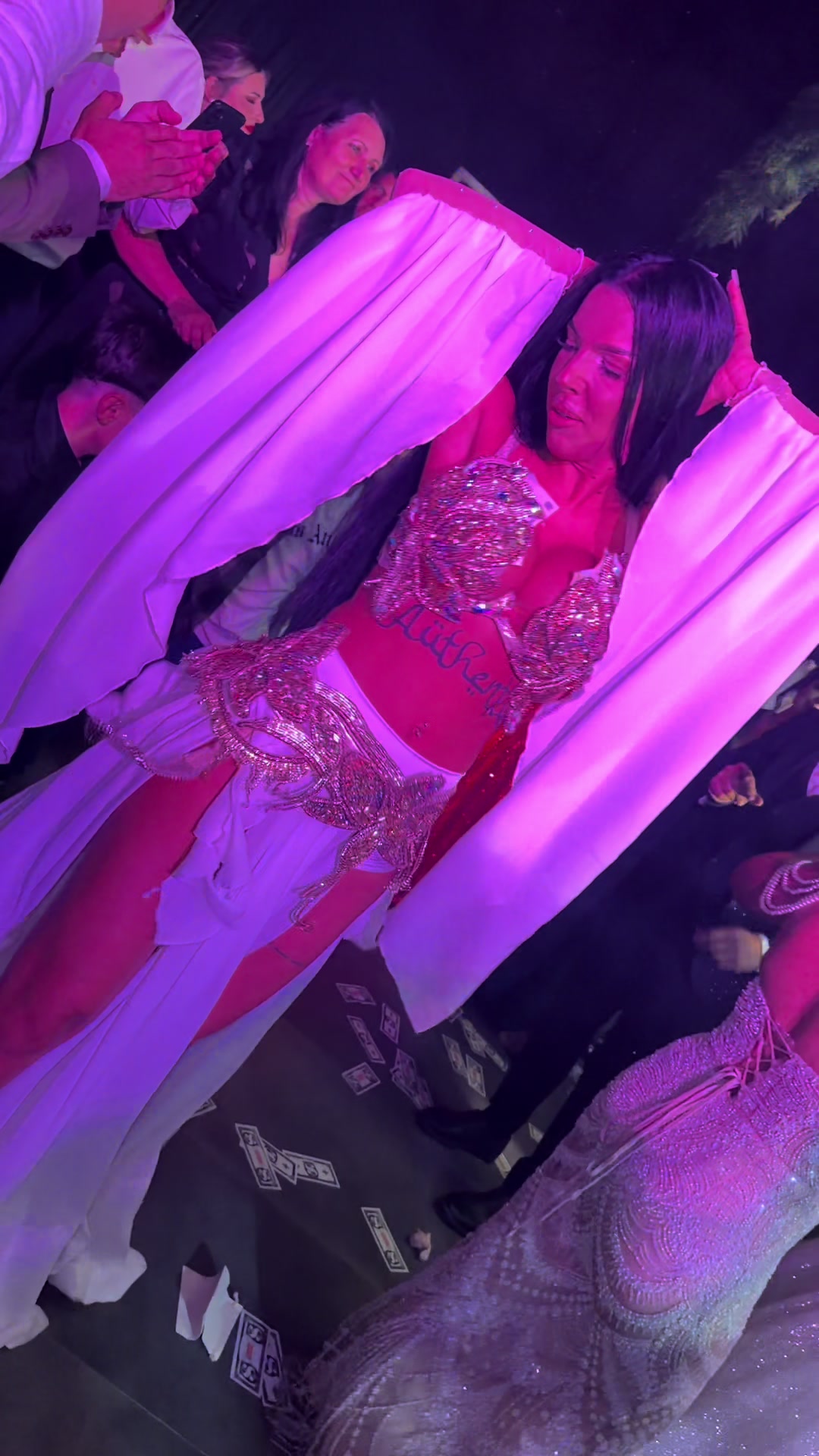 @Ceremia26002_bellydancer