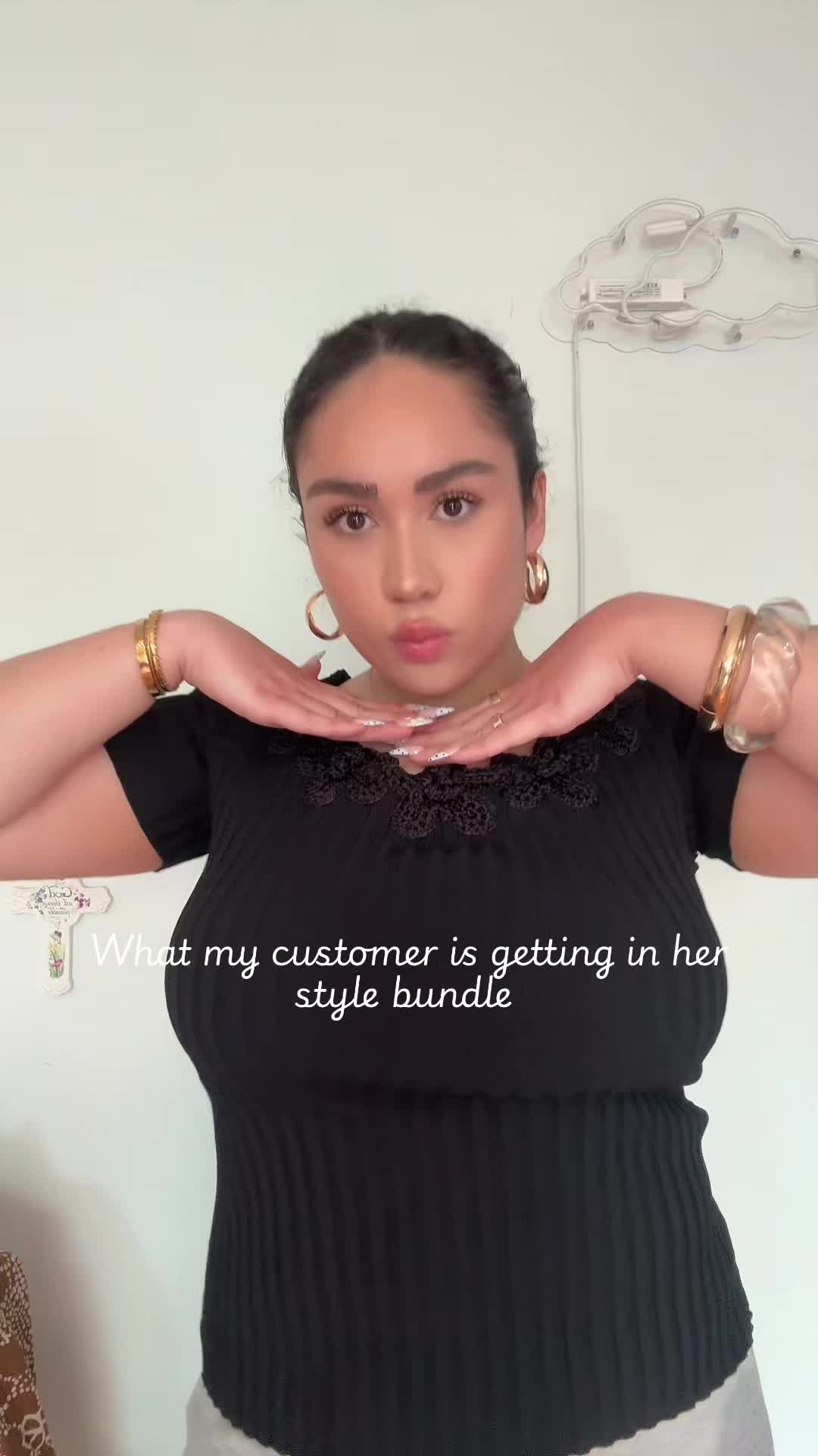 @Isabella