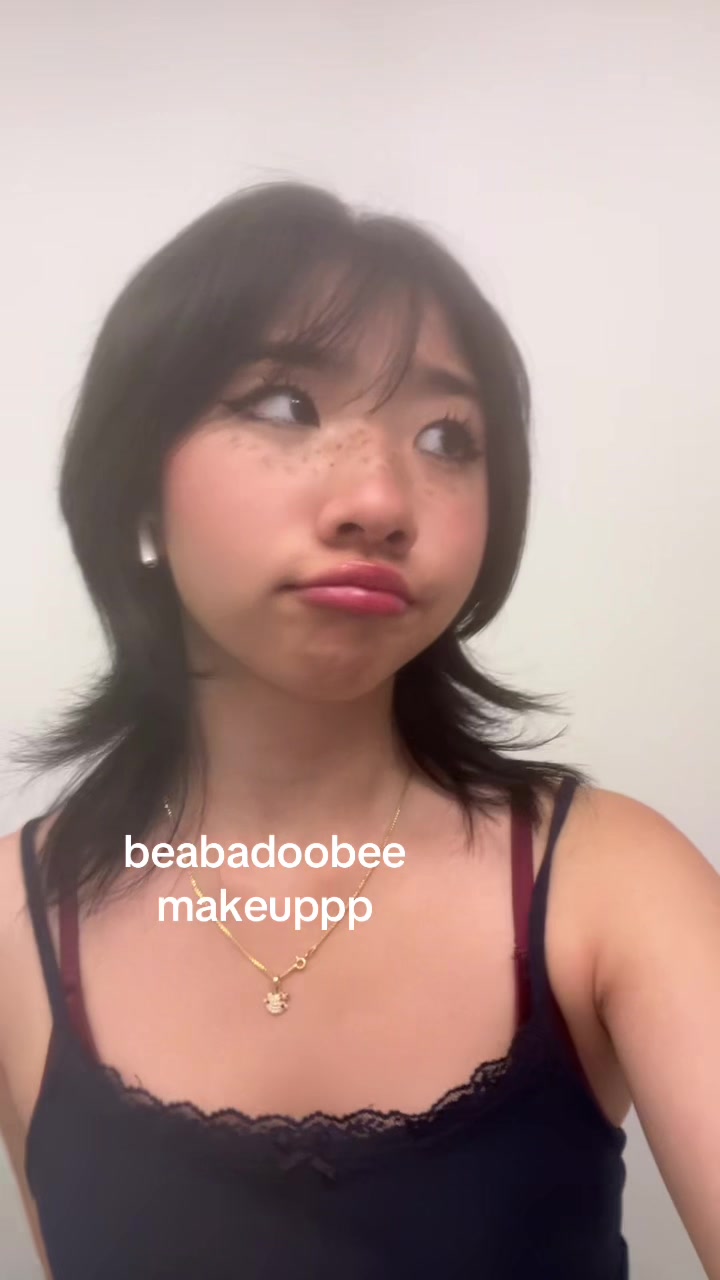 @sarahtrnz