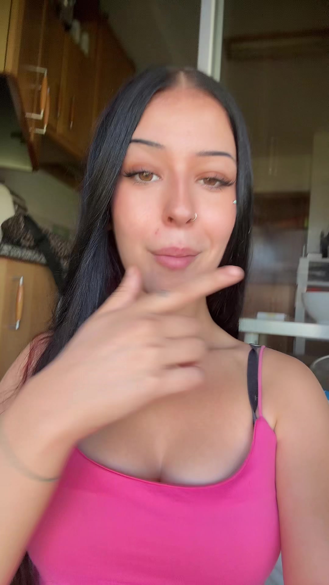 @valeryyvatovola