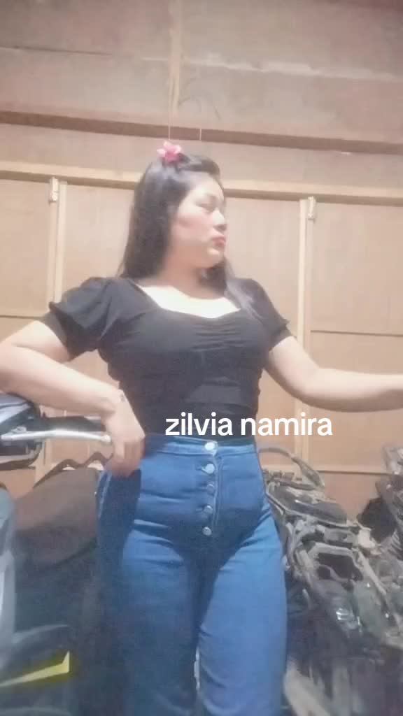 @ZilviaNamira505