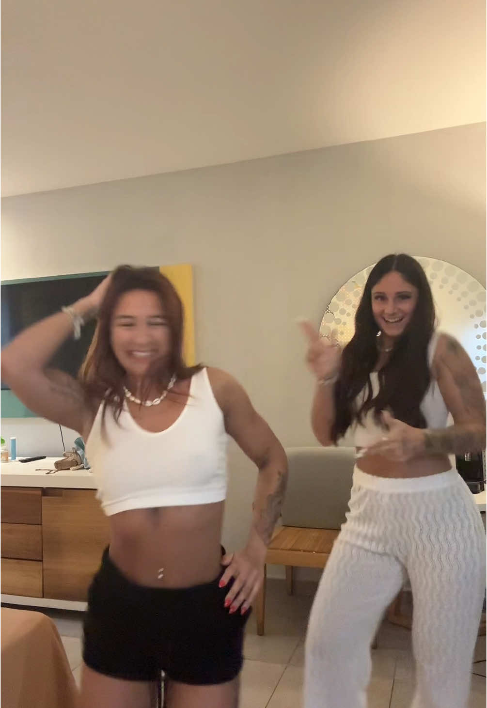 @cassandraf_19