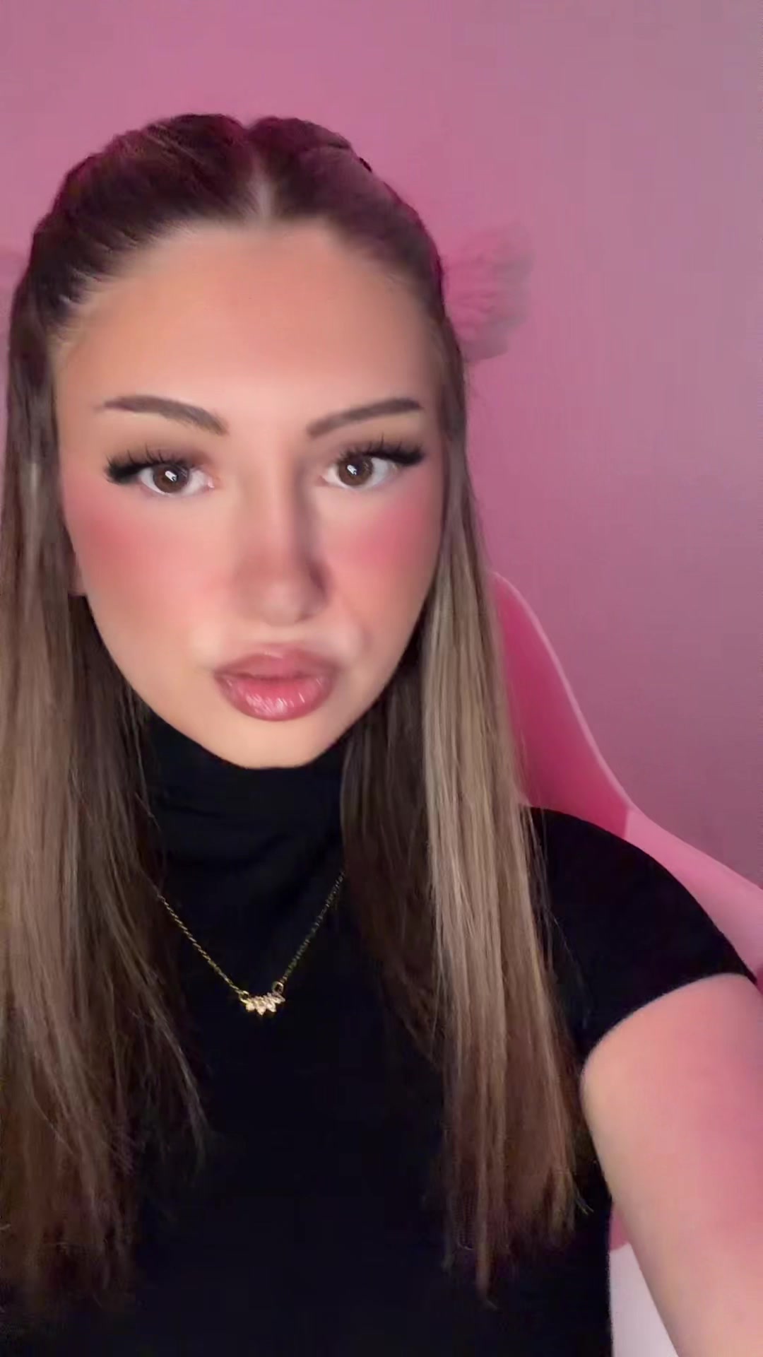 @°˖✧𝐂𝐄𝐋𝐈𝐍𝐀 ✧˖°🪽 ᴷᴰᴴ